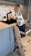 Įkelti vaizdą į galerijos rodinį, Montessori bokštelis - virtuvės pagalbininkas - aukšta maitinimo kėdutė