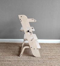 Įkelti vaizdą į galerijos rodinį, Montessori bokštelis - virtuvės pagalbininkas - aukšta maitinimo kėdutė