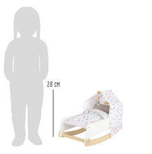 Įkelti vaizdą į galerijos rodinį, Medinė lovytė lėlytei "Little button"