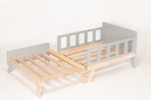 Įkelti vaizdą į galerijos rodinį, Lova auganti su vaiku (+čiužinys)