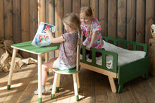 Įkelti vaizdą į galerijos rodinį, Vaikiško stalo ir kėdučių rinkinys