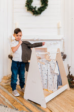 Įkelti vaizdą į galerijos rodinį, Montessori drabužių kabykla