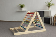 Įkelti vaizdą į galerijos rodinį, MONTESSORI BALANSAVIMO LAIPTELIAI - PIKLER LAIPIOJIMO TRIKAMPIS 80 CM SU DVIPUSE ČIUOŽYKLA