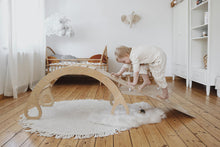 Įkelti vaizdą į galerijos rodinį, SŪPUOKLIŲ IR PIKLER TRIKAMPIO LAIPIOJIMO RINKINYS (SU ČIUŽINIU) - BALANSAVIMO PLATFORMA