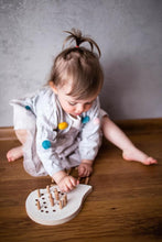 Įkelti vaizdą į galerijos rodinį, MONTESSORI SMULKIOSIOS MOTORIKOS LAVINIMO„EŽIUKAS"