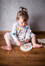 Įkelti vaizdą į galerijos rodinį, MONTESSORI SMULKIOSIOS MOTORIKOS LAVINIMO„EŽIUKAS"