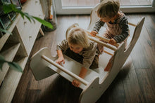 Įkelti vaizdą į galerijos rodinį, VALTIS SŪPUOKLĖS - STALAS