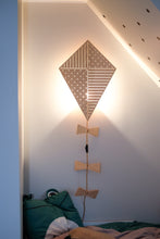 Įkelti vaizdą į galerijos rodinį, SIENINIS ŠVIESTUVAS „AITVARAS"