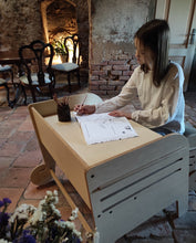 Įkelti vaizdą į galerijos rodinį, STALO IR KĖDĖS KOMPLEKTAS "RATAI"