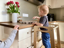 Įkelti vaizdą į galerijos rodinį, MONTESSORI PAGALBINIS VIRTUVĖS BOKŠTELIS