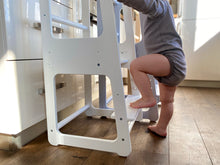 Įkelti vaizdą į galerijos rodinį, MONTESSORI PAGALBINIS VIRTUVĖS BOKŠTELIS