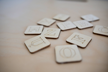 Įkelti vaizdą į galerijos rodinį, DĖLIONĖ "ABĖCĖLĖ"