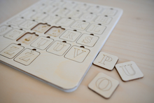 Įkelti vaizdą į galerijos rodinį, DĖLIONĖ "ABĖCĖLĖ"