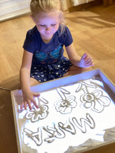 Įkelti vaizdą į galerijos rodinį, ŠVIESOS STALAS SU DANGČIU