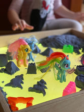 Įkelti vaizdą į galerijos rodinį, ŠVIESOS STALAS SU DANGČIU