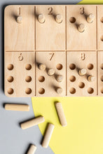 Įkelti vaizdą į galerijos rodinį, MONTESSORI SKAIČIAVIMO LENTA