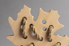 Įkelti vaizdą į galerijos rodinį, VĖRIMO ŽAISLAS "KLEVO LAPAS"