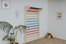 Įkelti vaizdą į galerijos rodinį, ŠVEDIŠKA SIENELĖ - PIKLER LAIPIOJIMO TRIKAMPIS