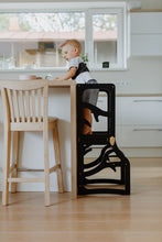 Įkelti vaizdą į galerijos rodinį, 3in1 - VIRTUVĖS PAGALBINIS BOKŠTELIS - STALAS - ČIUOŽYKLA TRANSFORMERIS MEDŽIO MOTYVAI