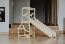 Įkelti vaizdą į galerijos rodinį, 3in1 - VIRTUVĖS PAGALBINIS BOKŠTELIS - STALAS - ČIUOŽYKLA TRANSFORMERIS MEDŽIO MOTYVAI